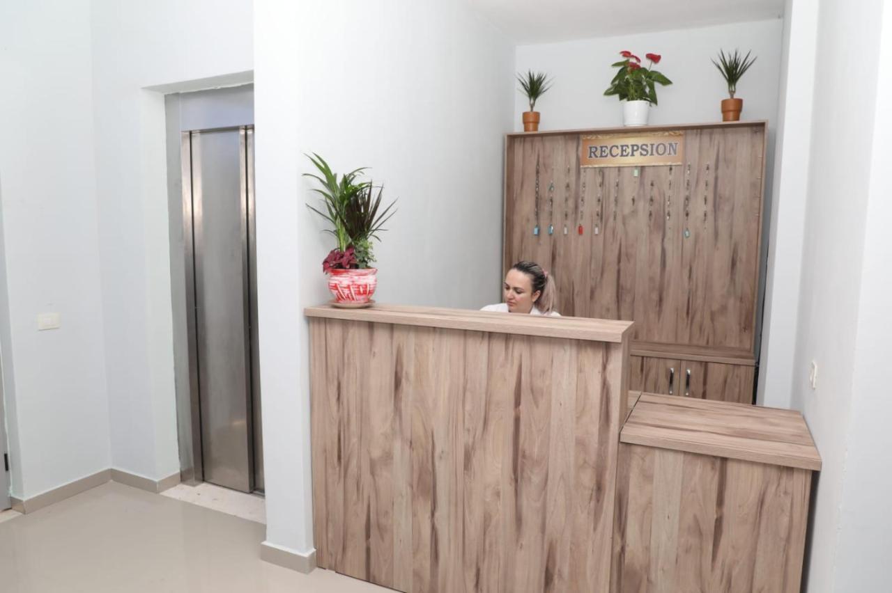 Ryan'S Hotel Shëngjin מראה חיצוני תמונה